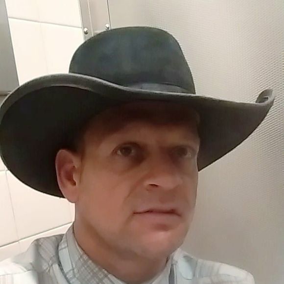 jim_beesinger